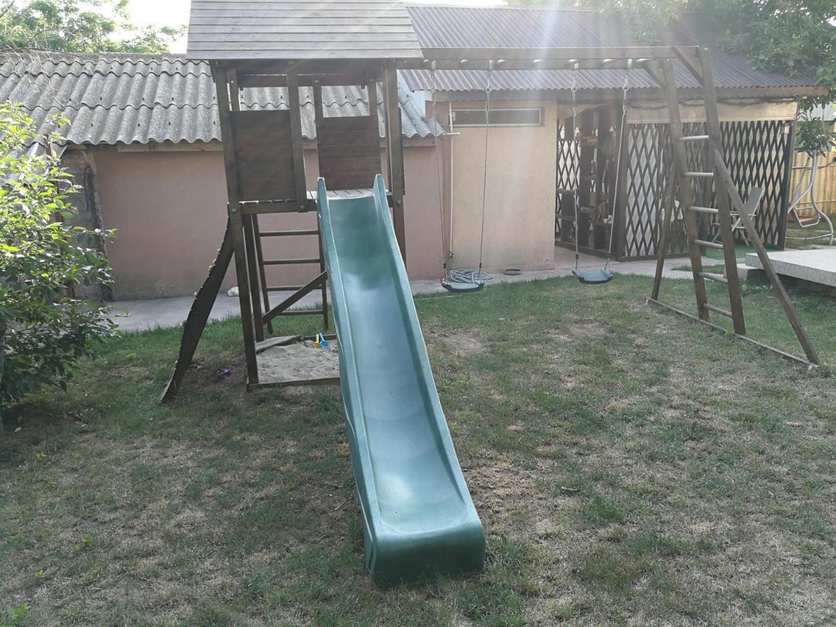 Pensiunea Socrita Corbu  Kültér fotó